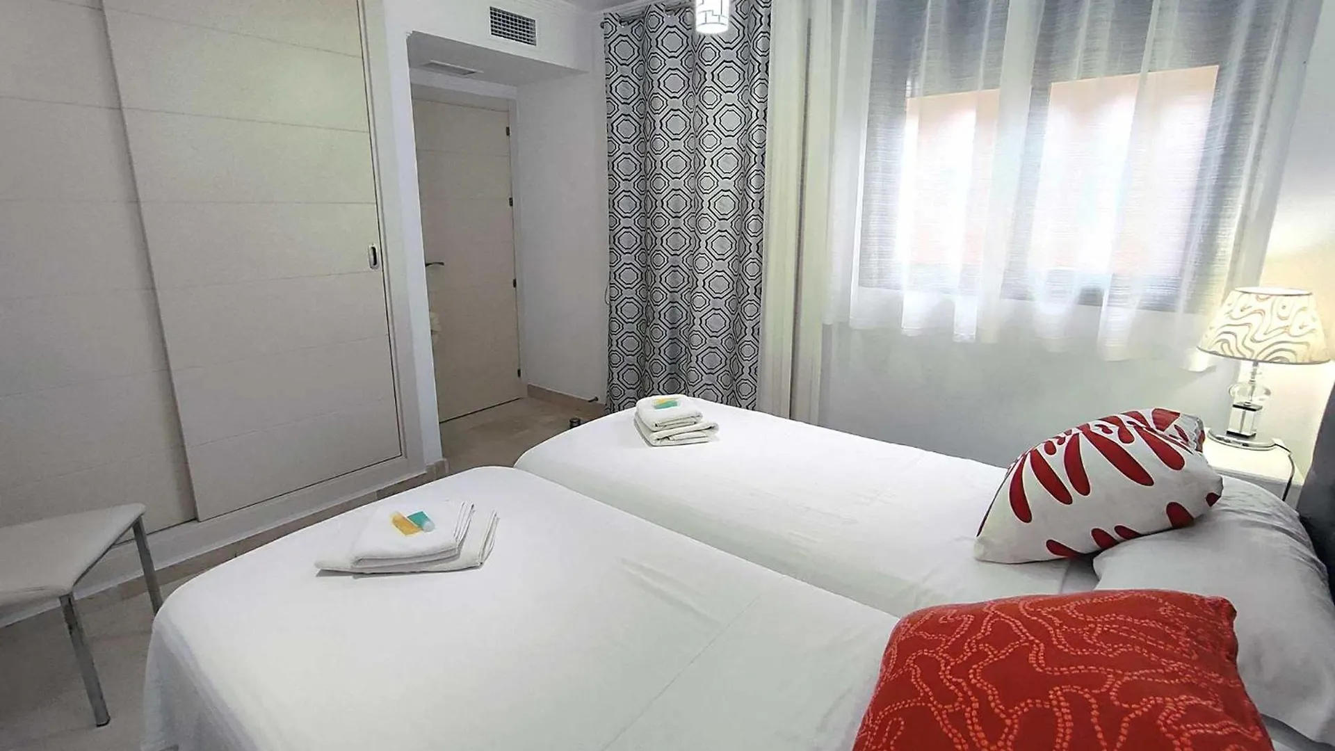 Apartament Penthouse Patio De Dona Julia Casares 0*,