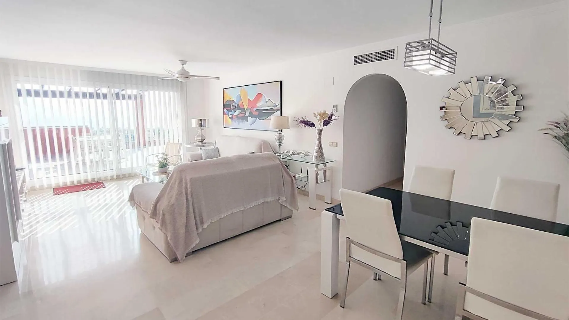 Apartament Penthouse Patio De Dona Julia Casares